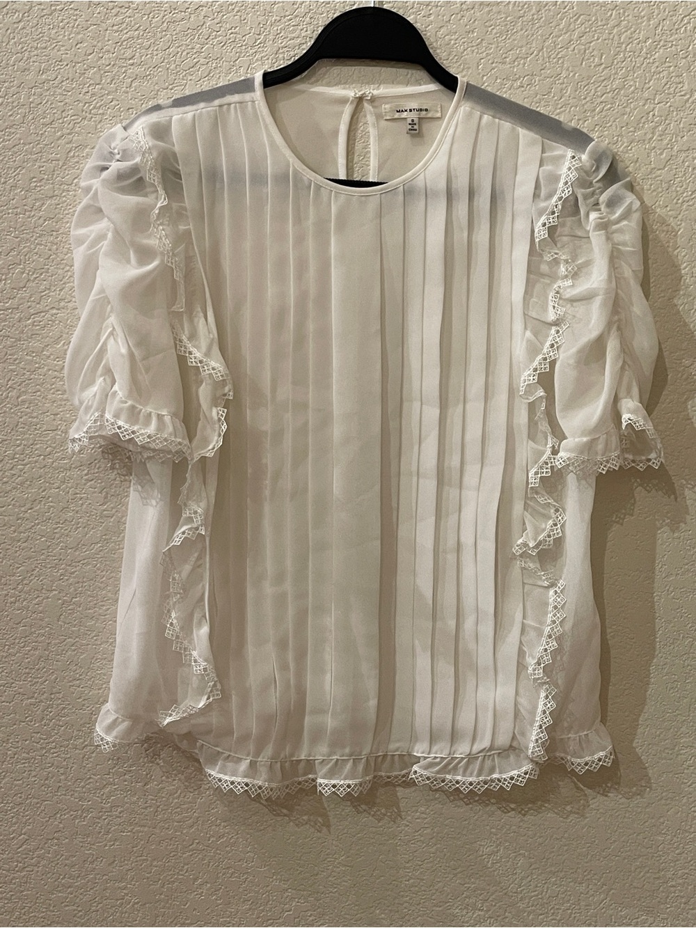 Max Studio White Pintuck Ruffle Sleeve Blouse